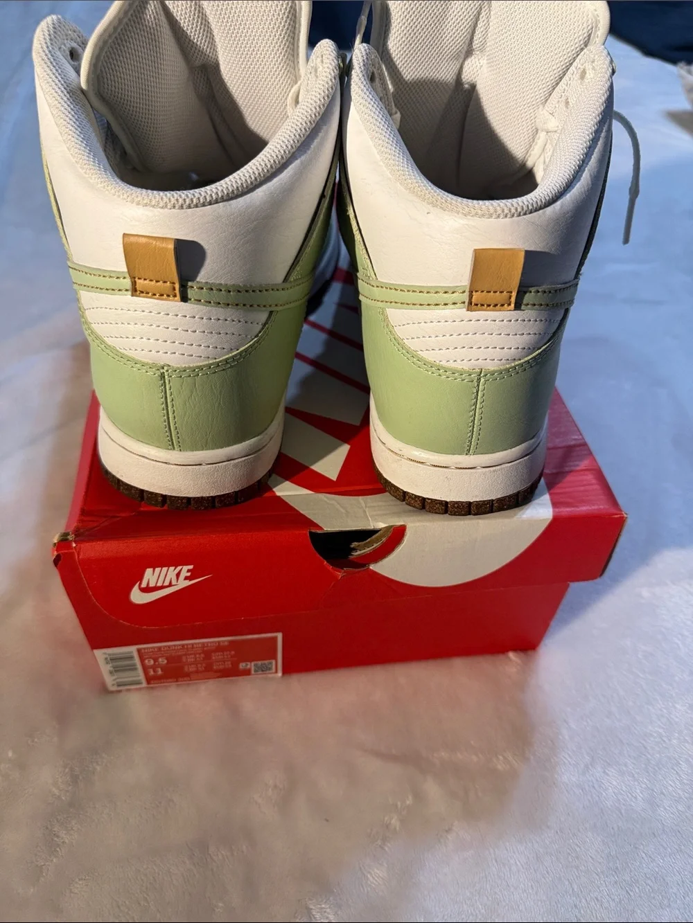 Nike Dunk Hi Retro SE